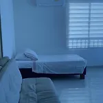 Lujoso Apartamento 2112